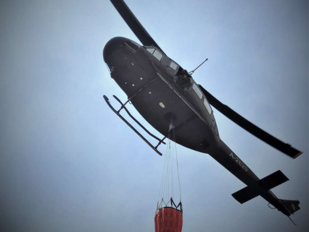 Helikopter OSBiH izviđao požarište na Plješevici, očekuje se angažman iz zraka