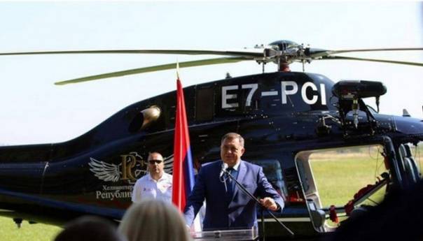 Helikopter Vlade RS sedam puta letio na predizborne skupove SNSD-a