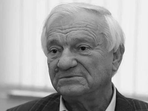 Heroj odbrane BiH: Na današnji dan nas je napustio Jovan Divjak