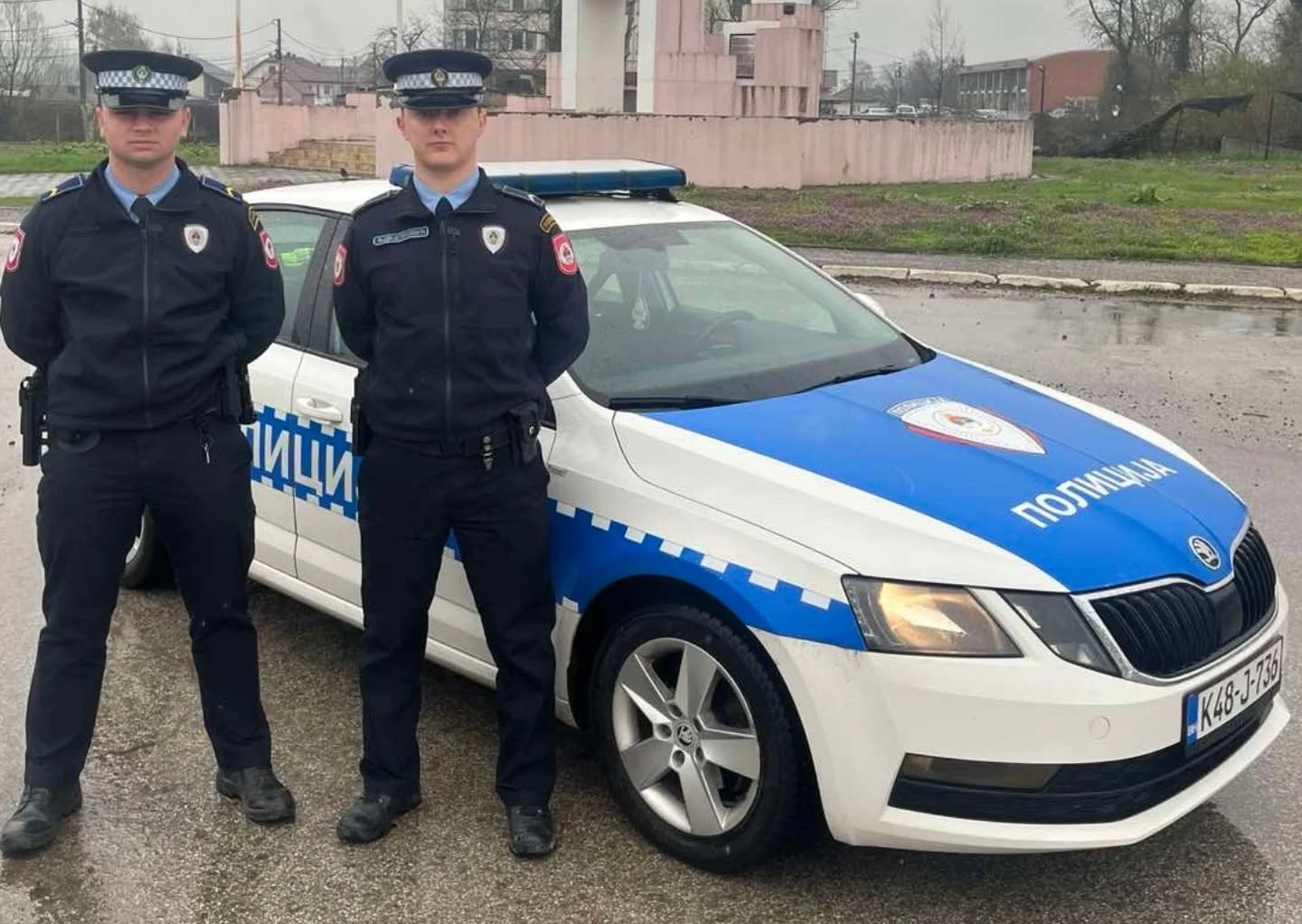 Herojski potez: Brzom reakcijom policije spriječeno samoubistvo u Doboju