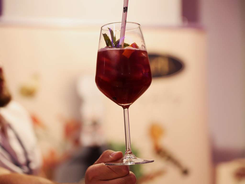 Herzegowine Festival u Mostaru okupio više od 60 izlagača i 250 vinskih etiketa