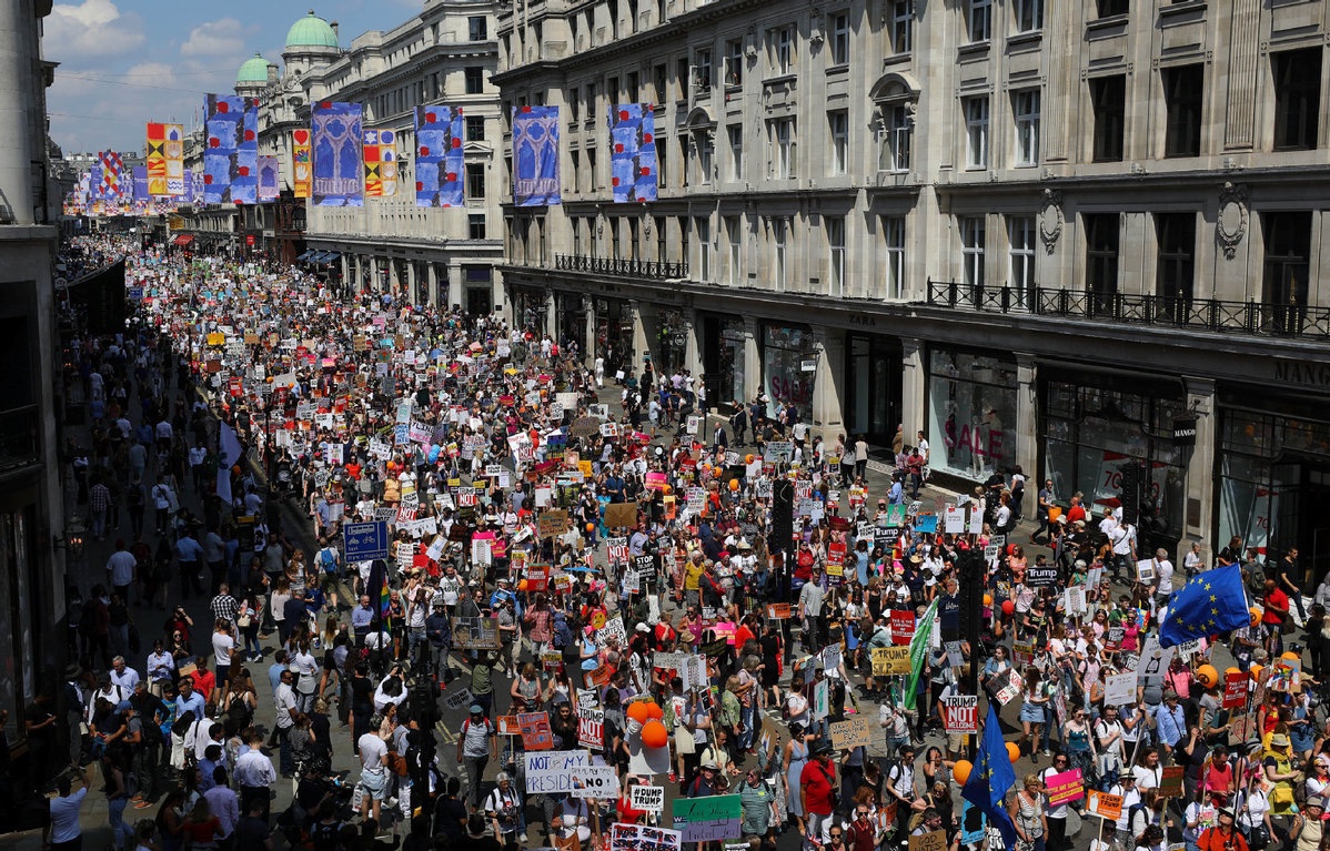 Hiljade Britanaca protestovalo u Londonu protiv Trumpove posjete