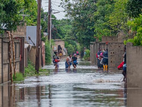 Hiljade ljudi bježe zbog poplava u Mozambiku