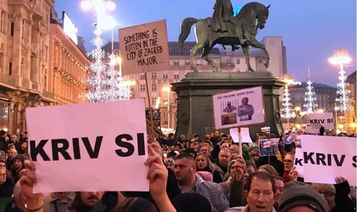 Hiljade ljudi na protestu protiv Bandića u Zagrebu