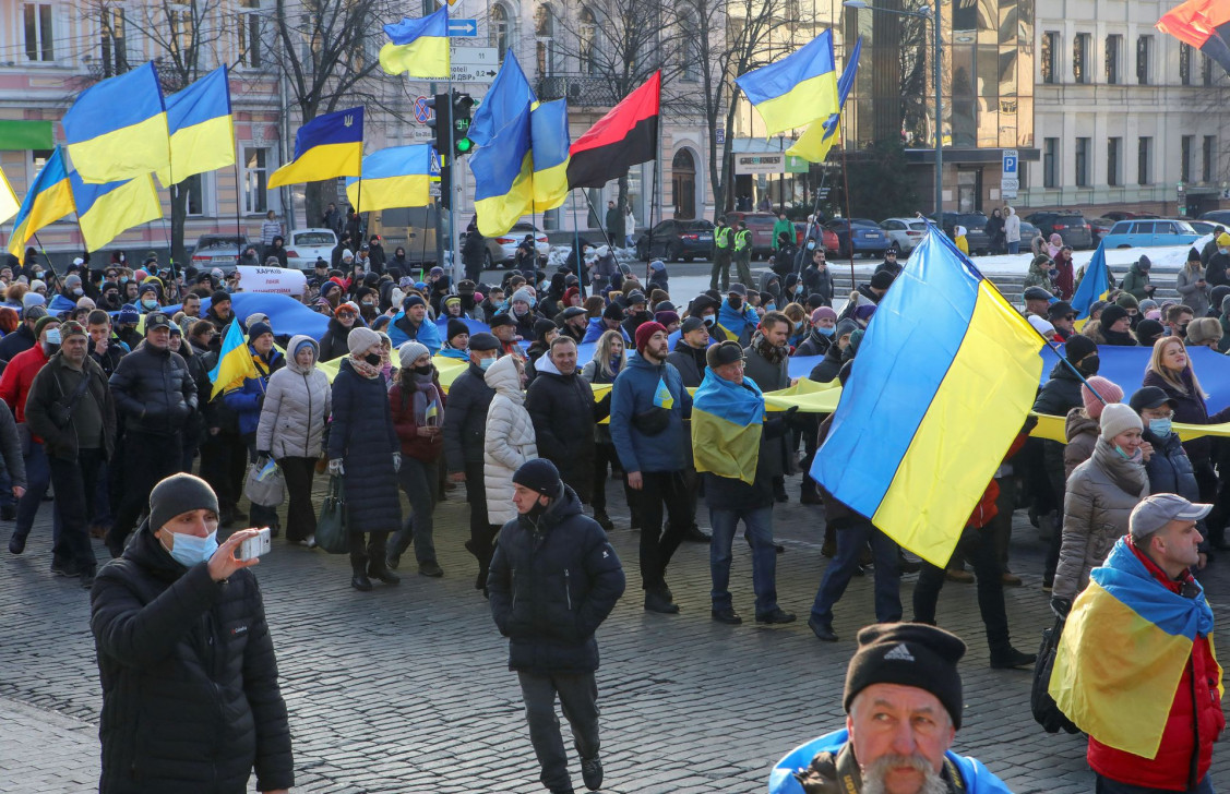 Hiljade ljudi na ulicama Ukrajine: "Zaustavite rusku agresiju"