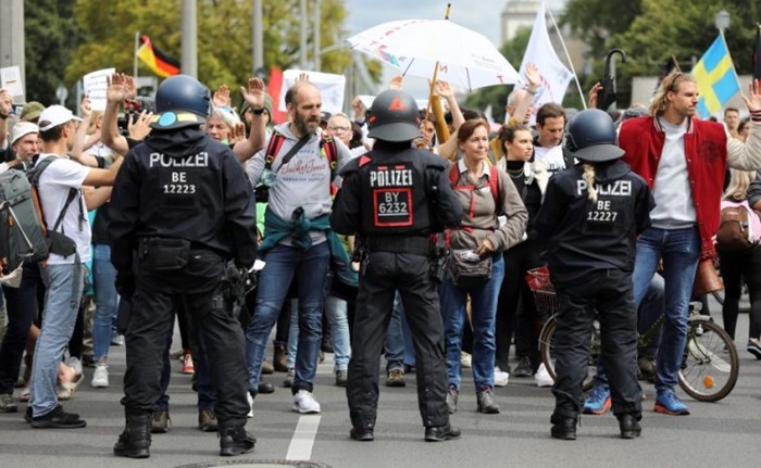 Hiljade Nijemaca na ulicama Berlina protestvovalo protiv mjera