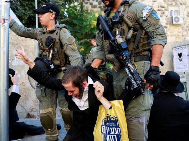 Hiljade ortodoksnih jevreja protestovali zbog rata u Gazi