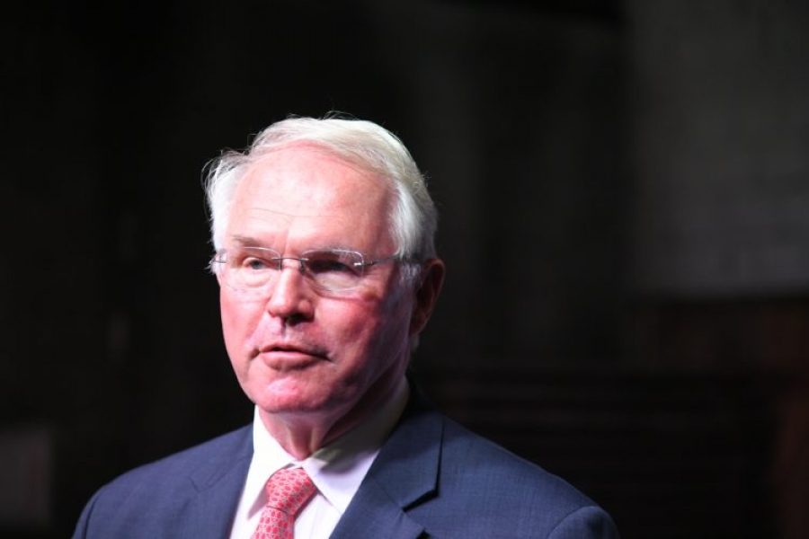 Hill: SAD podržava EU u naporima da se postigne rješenje na Kosovu