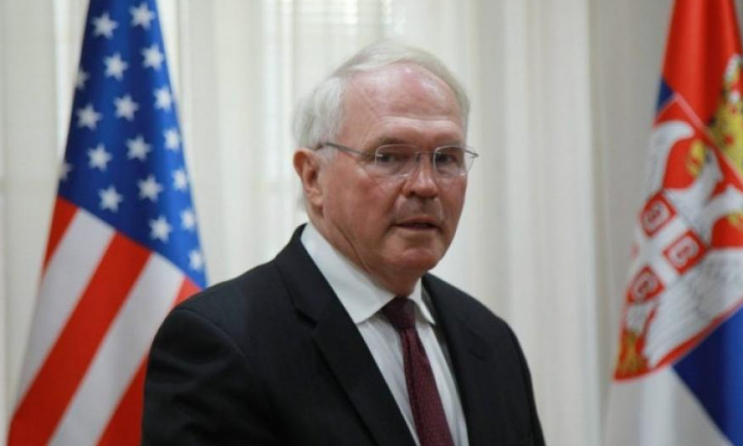 Hill: Sada je pravo vrijeme za normalizaciju odnosa