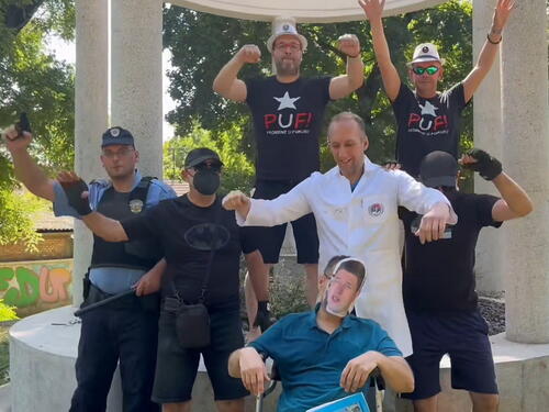 Hit na mrežama: Pjesma "Bre vidi ćaci" nasmijat će vas do suza