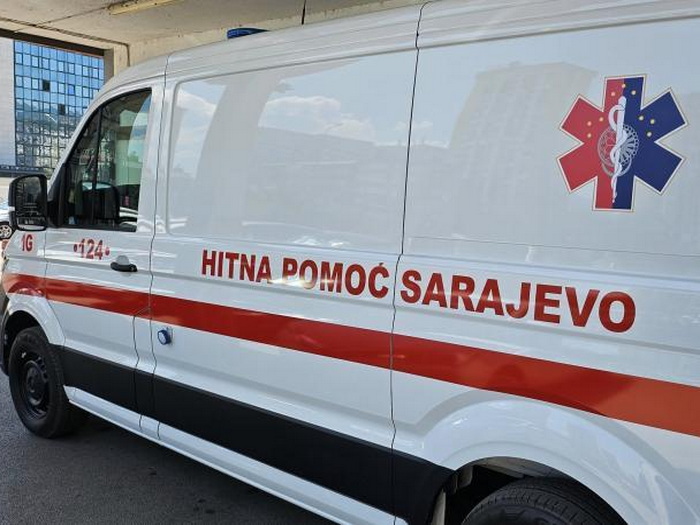 Hitna pomoć KS dobila još jedan savremeni kardiomobil