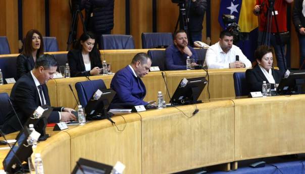 Hitna sjednica Doma naroda nije održana zbog nedostatka kvoruma