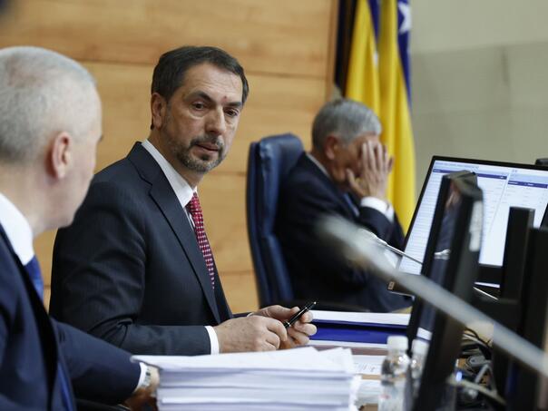 Hitna sjednica i jedna tačka: Parlament o Izbornom zakonu