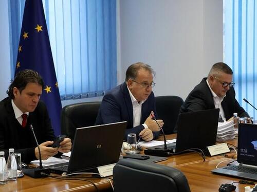 Hitna sjednica Vlade FBiH, na dnevnom redu smjena uprave Željeznica