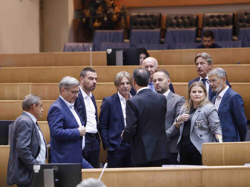 Hitna sjednica: Zastupnici odlučuju o budžetu institucija BiH