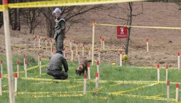 Hitno imenovati članove Komisije za deminiranje