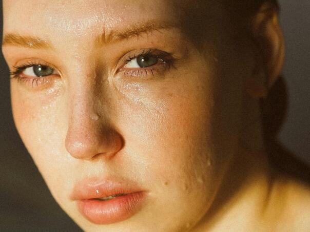 Hladna voda svakog jutra: Prirodno podiže tonus kože