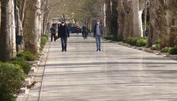 HNK: Nove mjere oko okupljanja i nošenja maski