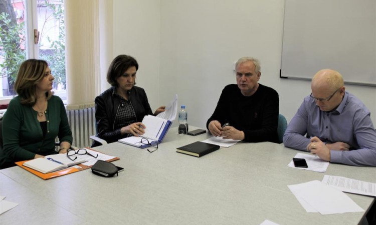 HNK: Pozvati liječnika nakon povratka iz zemalja pogođenih koronavirusom