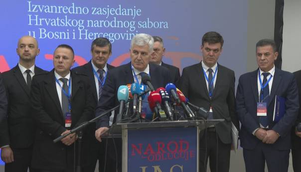 HNS će od OHR-a tražiti osporavanje izbora Željka Komšića