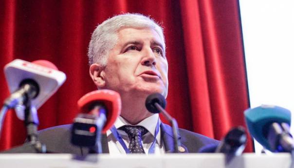 HNS: Nećemo prihvatati akte koje donosi CIK