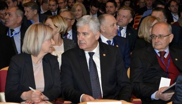 HNS: Odbacujemo odluku SIP-a o izborima u Mostaru