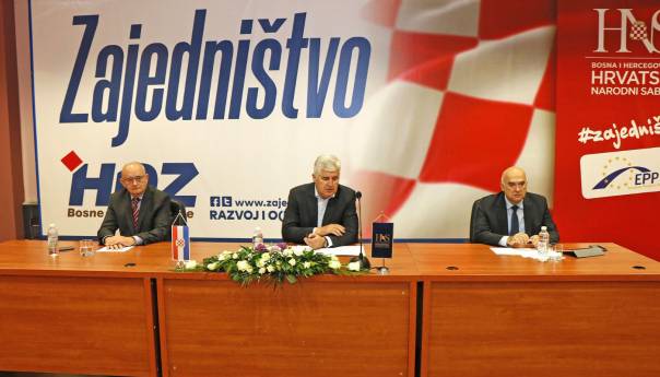 HNS: S legitimnim predstavljanjem nema trgovine