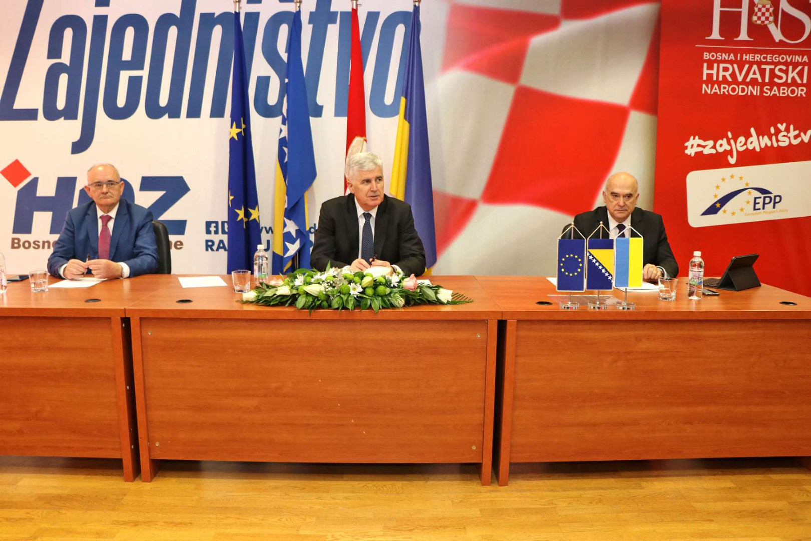 HNS: SDA neće hrvatskom narodu dokinuti prava