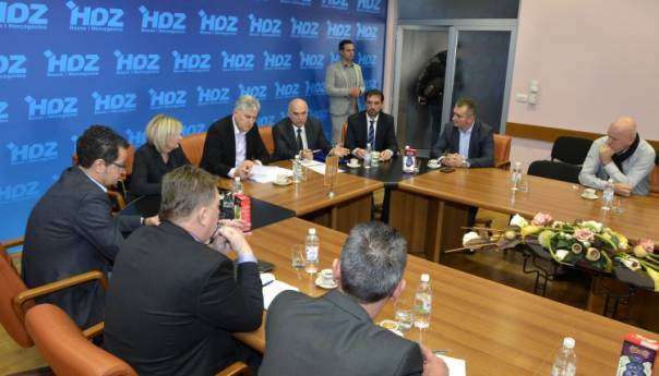 HNS traži da SDA podrži izmjene Izbornog zakona