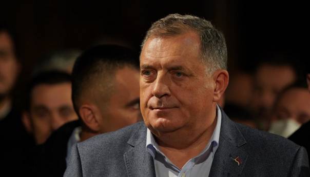 Hoare: Dodikovi potezi su dio šireg napada Srbije i Rusije