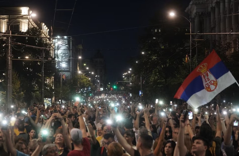 Hoće li Srbija ušutkati i posljednje slobodne medije?