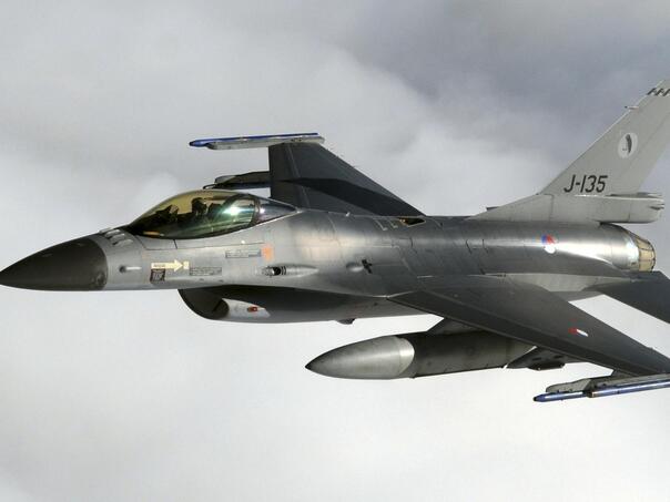 Holandija Ukrajini isporučila posljednja dva F-16 aviona