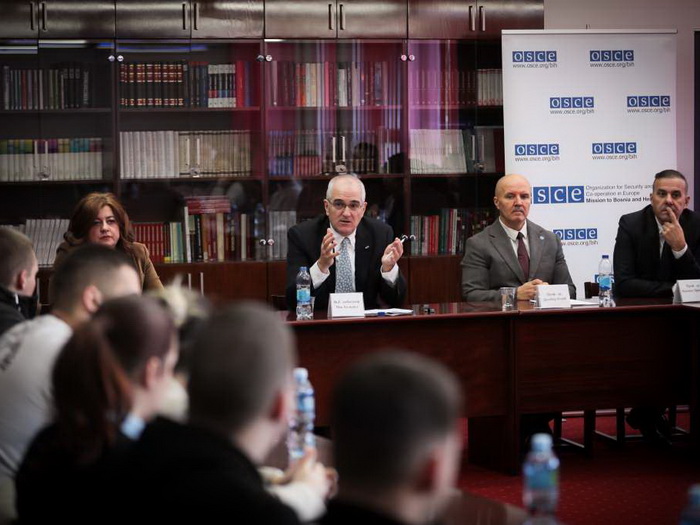 Holtzapple u Banjoj Luci: Jačanje dijaloga i vladavine prava u postizbornom periodu