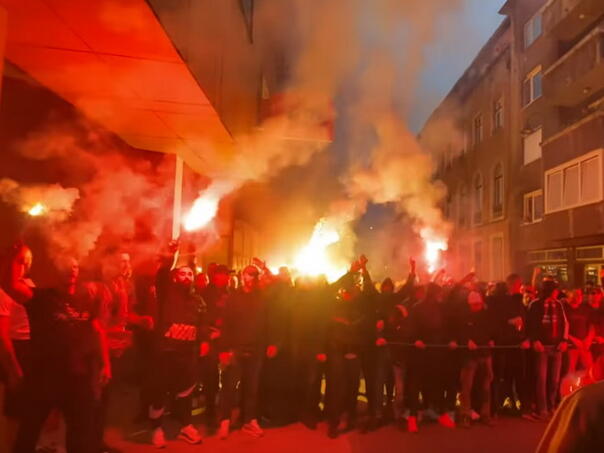 Horde zla u korteu krenule prema Koševu