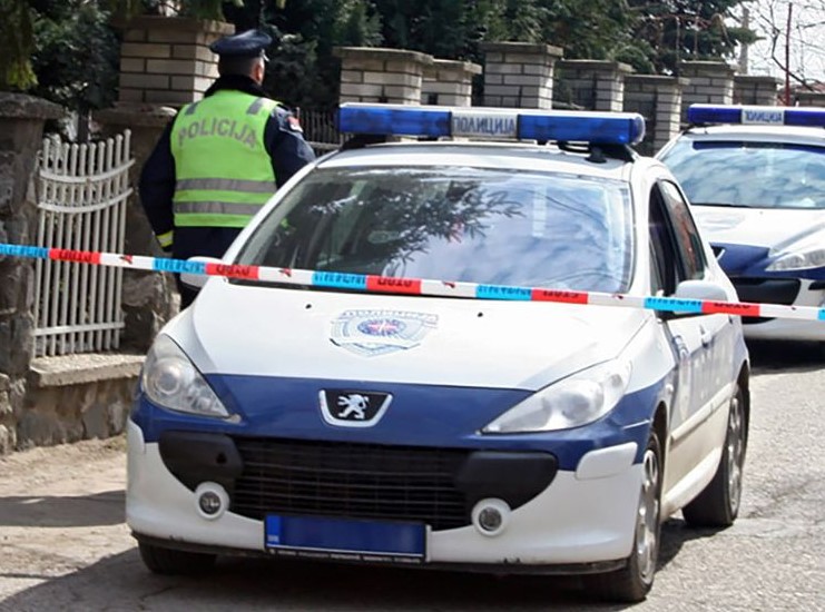 Horor u Beogradu: Mladić osumnjičen za ubistvo sjekirom, sam se prijavio