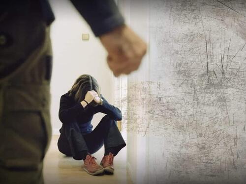 Strava u Srbiji: Očuh provodio torturu, djevojčici branio školu