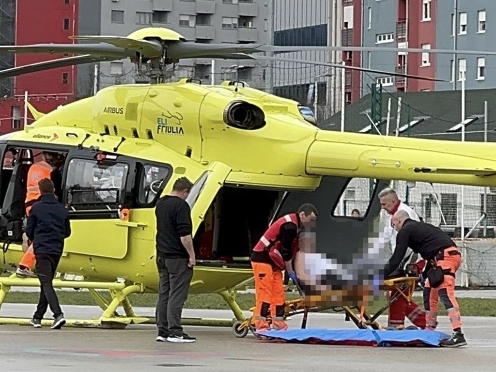Horor u Zagrebu: Učenik nožem ranio sedam osoba, evakuiše ih helikopter