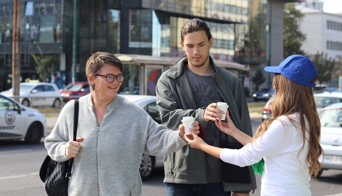 Hoše počastio Sarajlije Merka kafom sa posebnom porukom