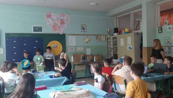 Hota-Muminović: Nastavljamo posjete STEAM časovima i praćenje primjera dobre prakse