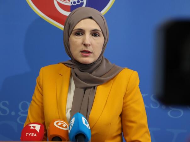 Hota-Muminović: Program sufinansiranja produženog boravka u četvrtak na sjednici Vlade KS