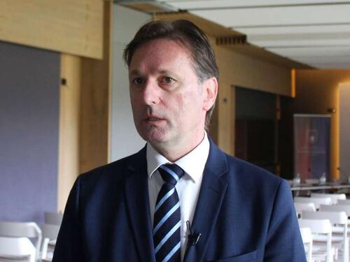 Hrnjić: Osuđujem bespotrebnu upotrebu sile nad poljoprivrednicima Odžaka