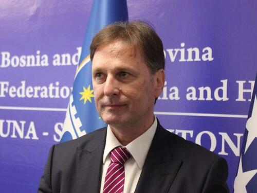 Hrnjić: Poljoprivrednici imaju puno pravo tražiti da se Strategija usvoji
