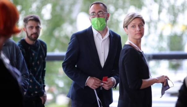 Hrvati birali na lokalnim izborima 2021., stigle prve izlazne ankete