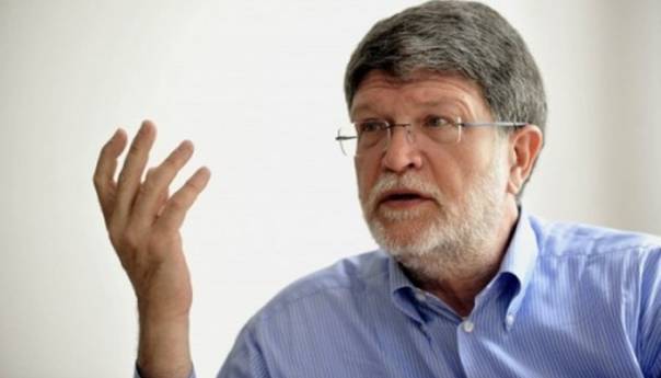 Hrvati će dugo osjećati posljedice pogrešne politike Zagreba 90-ih