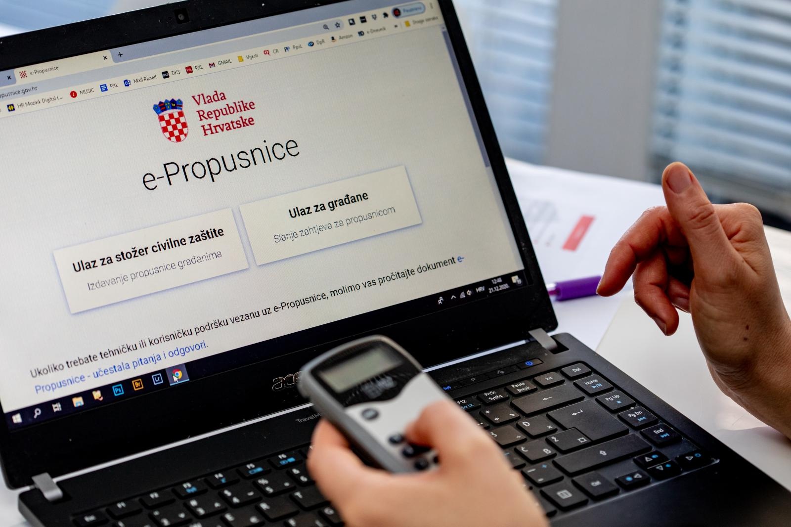 Hrvati od danas mogu napuštati mjesto prebivališta samo uz propusnice