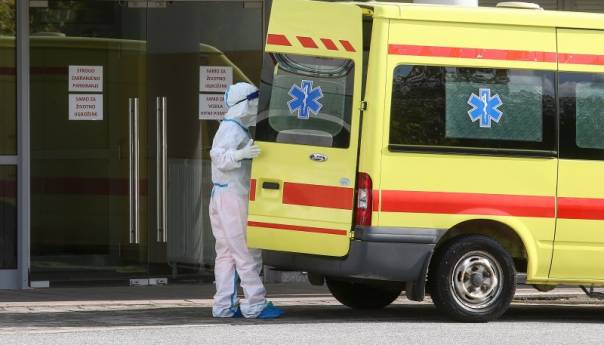 Hrvatska: 828 novih slučajeva zaraze, preminulo 15 osoba