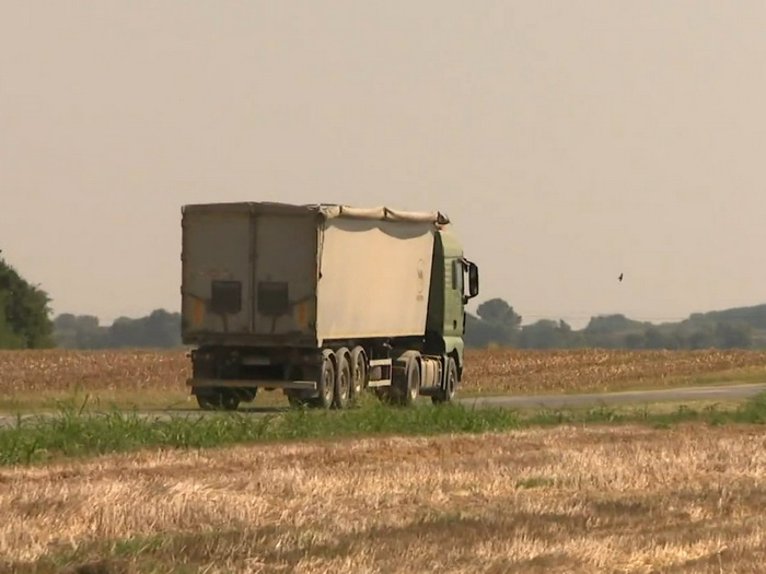 Hrvatska: Dva muškarca u julu tokom noći ukrala 35 tona pšenice
