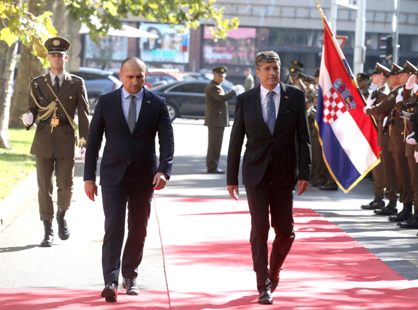 Hrvatska i Slovenija potpisale deklaraciju o vojnoj saradnji