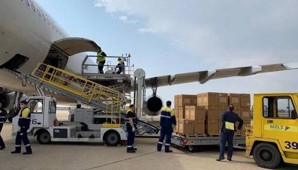 Hrvatska nabavila 12,5 tona medicinske opreme iz Kine