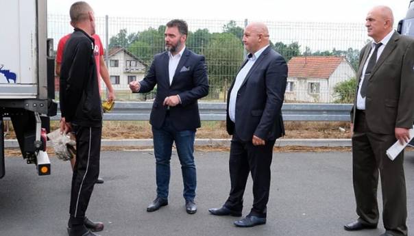 Hrvatska obećala da će biti fleksibilna po pitanju prelaska kamiona preko granice